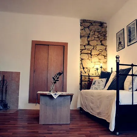 Apartmany Pod Putimskou Branou Pisek  Exterior photo