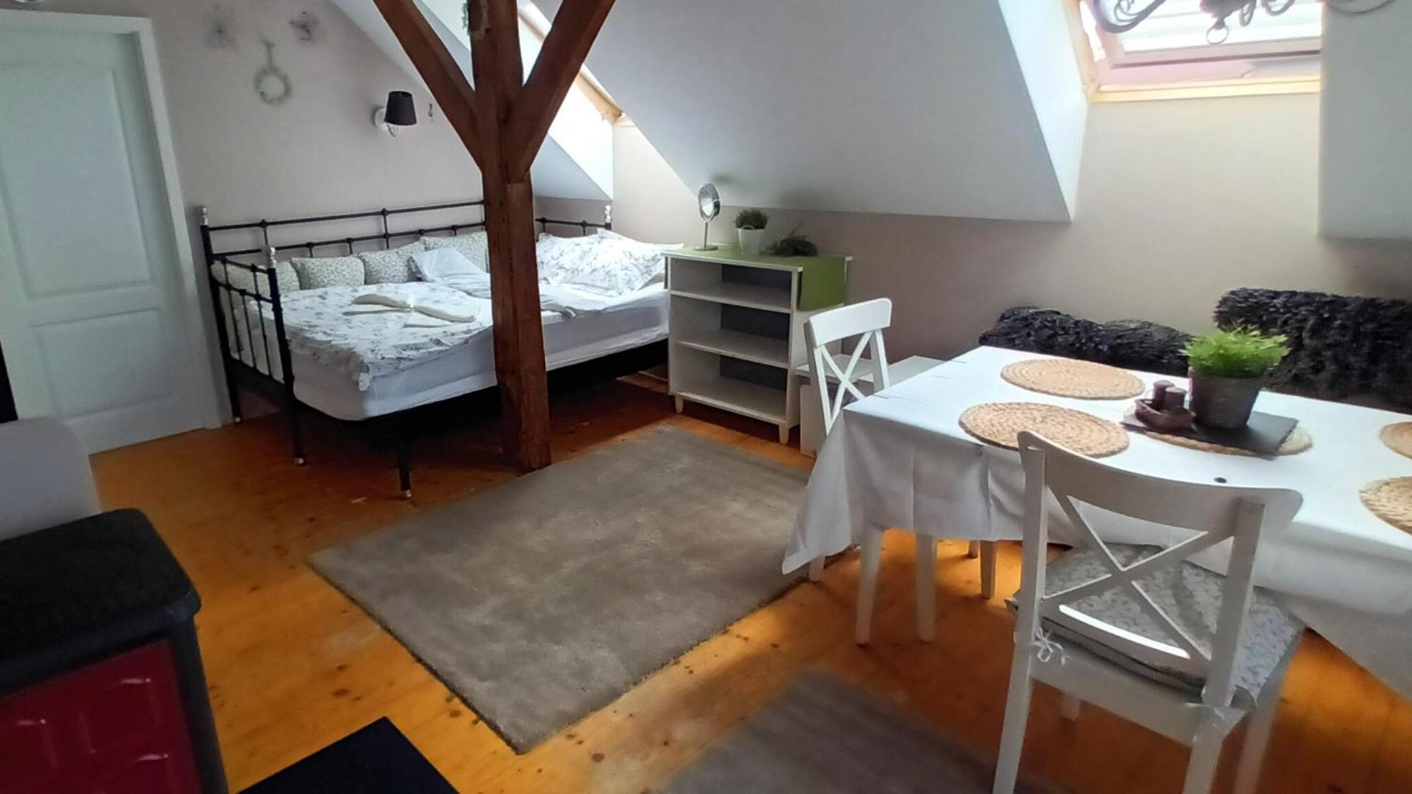 Apartment Pod Putimskou Branou Pisek (South Bohemian)
